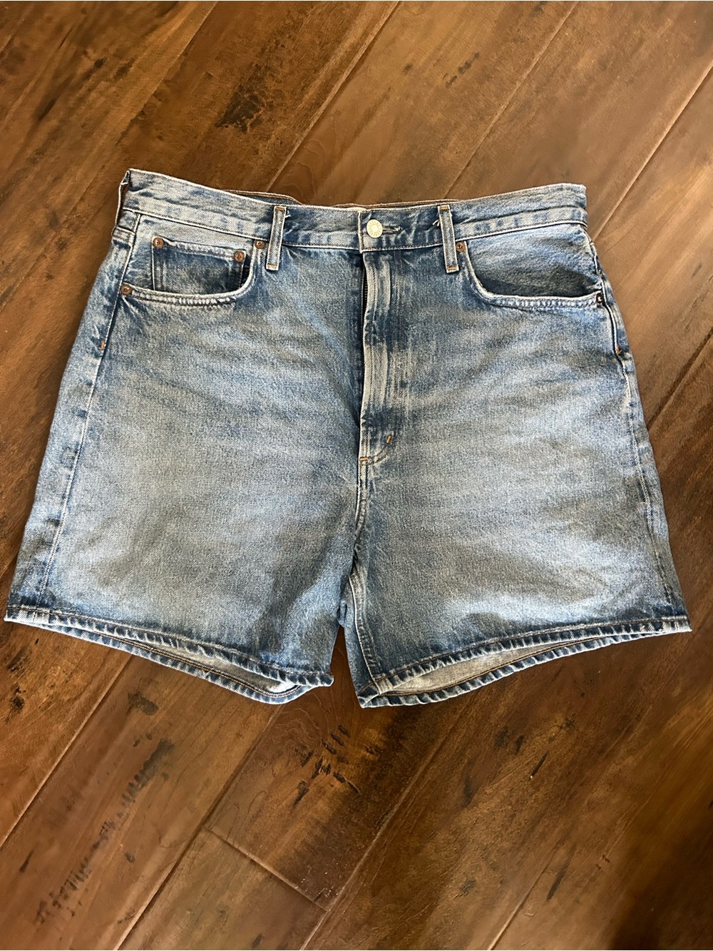 AGOLDE Stella Shorts